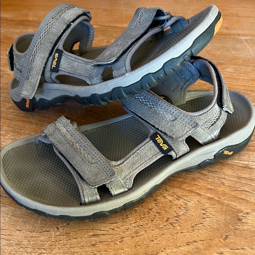 Teva Sandals US 9‎ EU 42 Gray - Picture 9 of 12